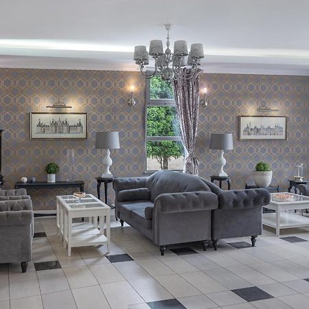 Hotel Europejski Nysa Esterno foto