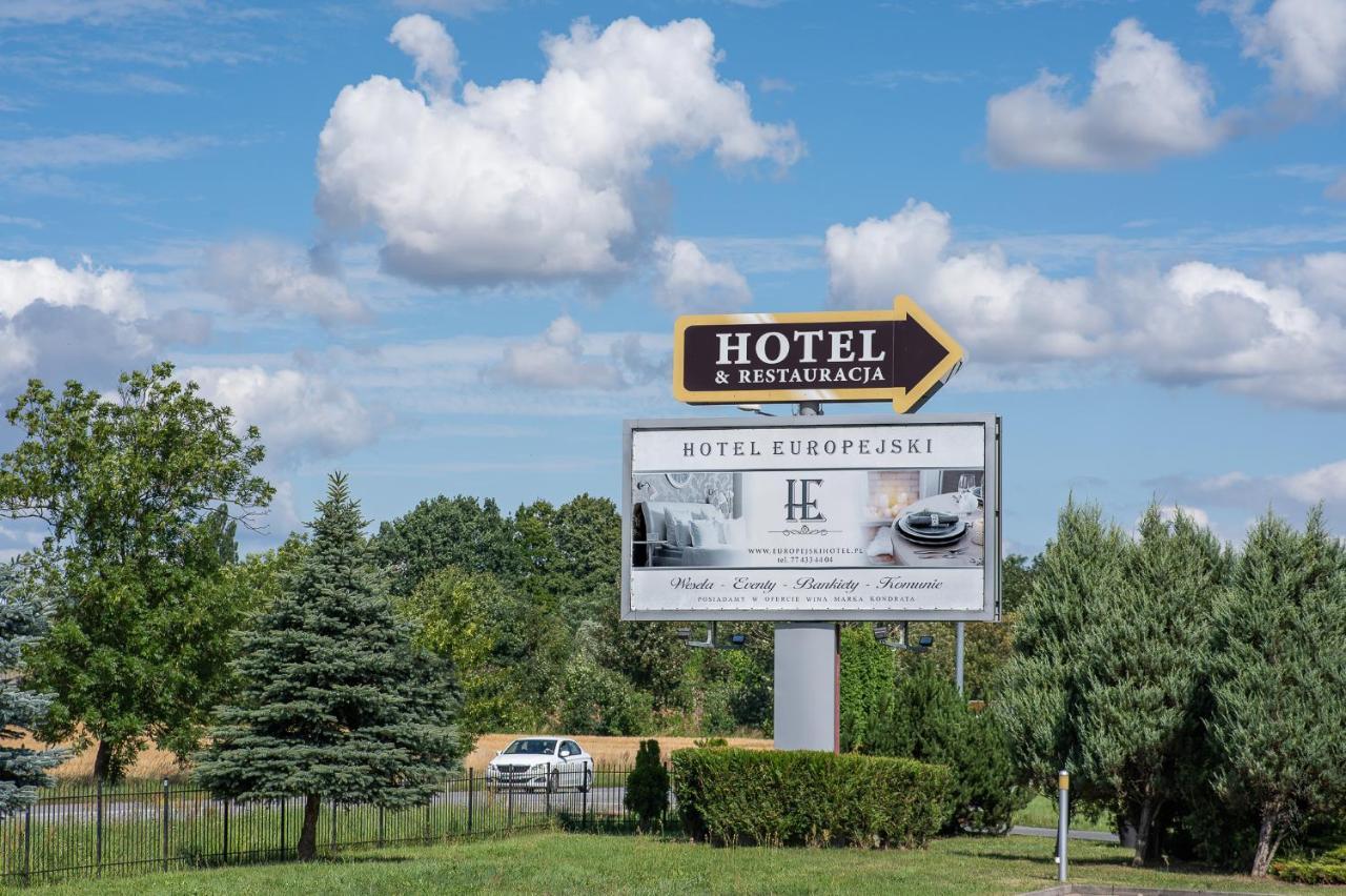 Hotel Europejski Nysa Esterno foto